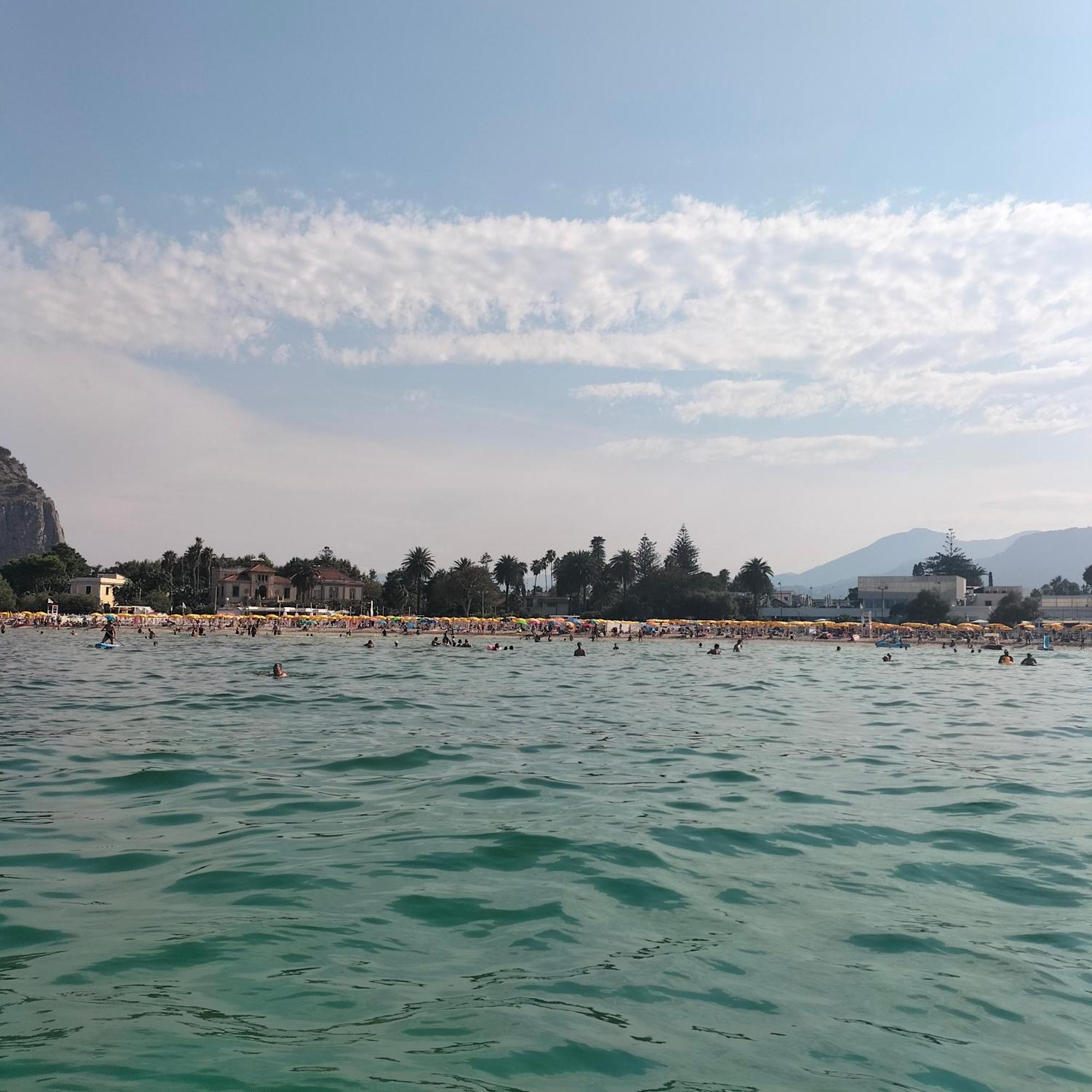 Garden House Mondello Palermo Villa Bagian luar foto